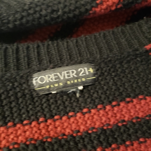 💥Sale💥Red & Black Sleeveless Oversized Forever 21 Knit Sweater - Picture 3 of 5